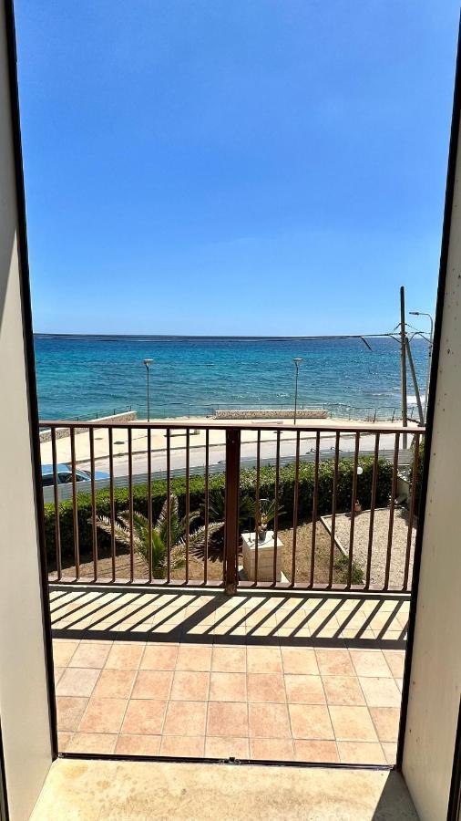 Il Frantoio Di Avola Apartment ภายนอก รูปภาพ